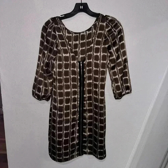 My story brown dress. Soft silky material - Picture 4 of 6